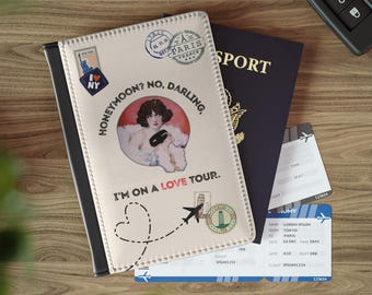 Retro Hollywood Passport Cover: Sassy Travel Wallet