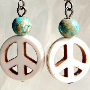 Peace Sign and Gemstone Earrings Choice of Colors, Hippie Peace Sign Dangle Earrings, Groovy Retro 1960s Style Earrings turquoise n gunmetal