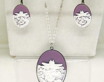 Purple Lucite Cameo Dragonfly Necklace and Earring Set, Nature Lover Jewelry