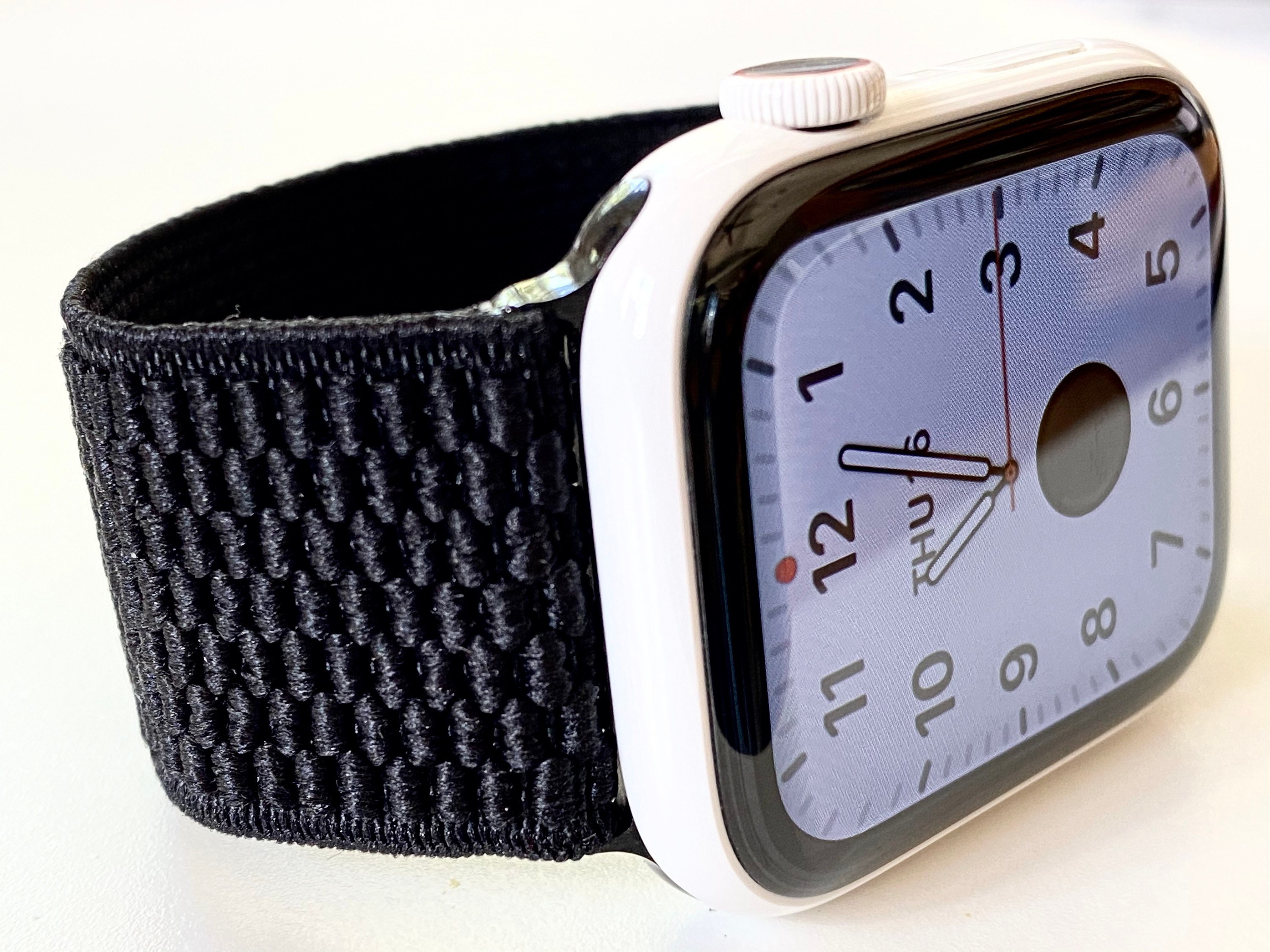 Apple watch band NEW Classy Classic Black  - Comfortable Elastic no buckle band