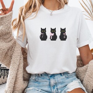 Katze und Schleife Shirt, süßes Katzen T-Shirt, Schleife Shirt, kokett Shirt, Katzen Liebhaber T-Shirt, Kitty Shirt, Katzenmama Shirt, schwarze Katze Shirt, schwarze Katze T-Shirt