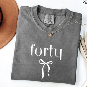 40th Birthday Shirt, 40th Birth Year Shirt, Chapter 40 Shirt, Turning 40 T-Shirt, 40th Shirt, 40th Birthday Party Shirt, Bday Gift for Her