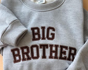 Sudadera bordada de Gran Hermano, sudadera para bebé, camisetas personalizadas para niños, camisetas verde salvia para niños, regalos personalizados para bebés