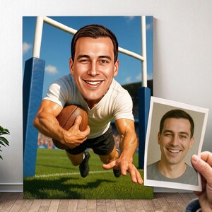 Ritratto personalizzato di un giocatore di rugby - Caricatura di un ragazzo in stile cartone animato con foto, regalo umoristico di rugby per uomo | Poster, tela, digitale