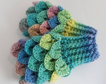 Kids Turquoise Fairy Mittens, Green Dragon Scale Gloves, Mermaid gloves, Crocodile gloves, Mermaid mitts, fingerless gloves, harmony, uk