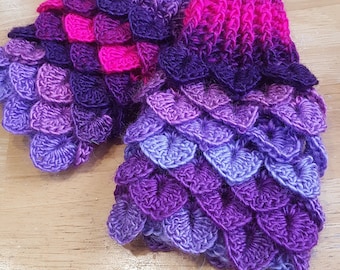 Adult pink Mittens, Purple Dragon scale gloves, Mermaid gloves, Crocodile gloves, Mermaid mitts, lotus fingerless gloves, vegan gift