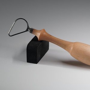 Pottery Trimming Tool - Tungsten Carbide Tool Head (tear drop shape) with Natural Wood Handle