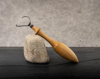 Pottery Trimming Tool - Tungsten Carbide Tool Head (Tear Drop Shape) with Natural Wood Handle