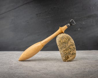 Pottery Trimming Tool - Tungsten Carbide Tool Head (Triangle Shape) with Natural Wood Handle