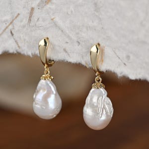 14K Gold Plated Hoop Earrings, Baroque Pearl Earrings, Pearl Dangle Earring, Natural Freshwater Pearl Earrings, Unique Pearl Jewelry