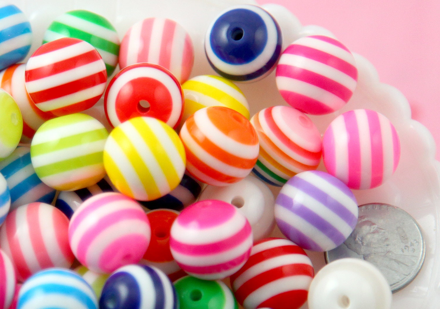 15mm Beach Ball Striped Resin Beads - 12 pc set – Delish Beads