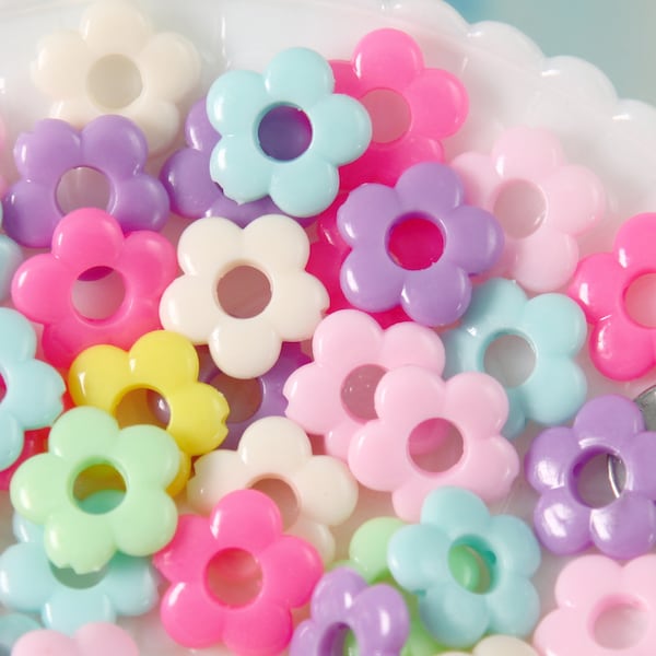 Flower Beads - 18mm Pastel Outline Flower Frame Plastic Acrylic or Resin Beads – 80 pc set