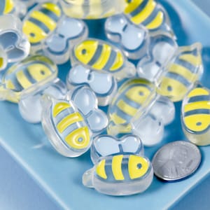 Bee Beads - 24mm Cute Bumblebee Enamel Style Acrylic Beads or Resin Beads - 10 pc set