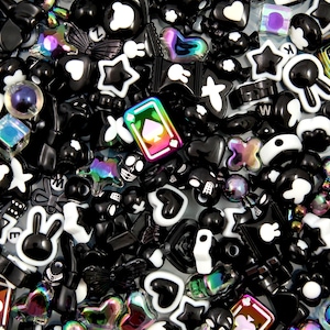 Acrylic Bead Grab Bag - Black and White Mixed Lot - great for kandi, ispy, sensory crafts, jewelry making - approx 200 pcs