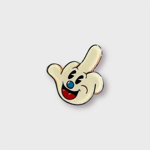 Handmade Cartoon Middle Finger Pin – Funny & Goofy Gift for Friends – Edgy Hat Jacket  Bag Accessory | April fools gift | cute cartoon pin