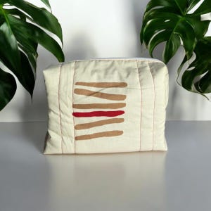 Kosmetiktasche Modell Cornelia ätherisches Öl Zubehör Öltasche mit Fächern für RollOns Lippenstift Lippenpflege Kosmetik Reisen