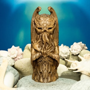 Estatua pequeña de madera de Cthulhu: figura de los mitos de Lovecraft, ídolo de terror sobrenatural tallado a mano, decoración gótica ocultista, regalo lovecraftiano único