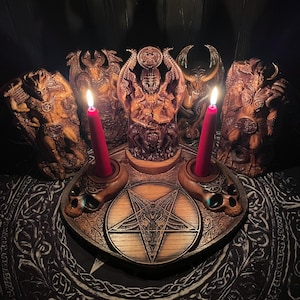 Ockult altartavla statystativ ljusstake offerbricka sataniskt pentagram ritualtillbehör