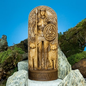Freyja Freya Norse Goddess Statue, Wooden Viking Figurine of Love and Magic, Pagan Altar Decor, Asatru Mythology Sculpture, Norse Figurine