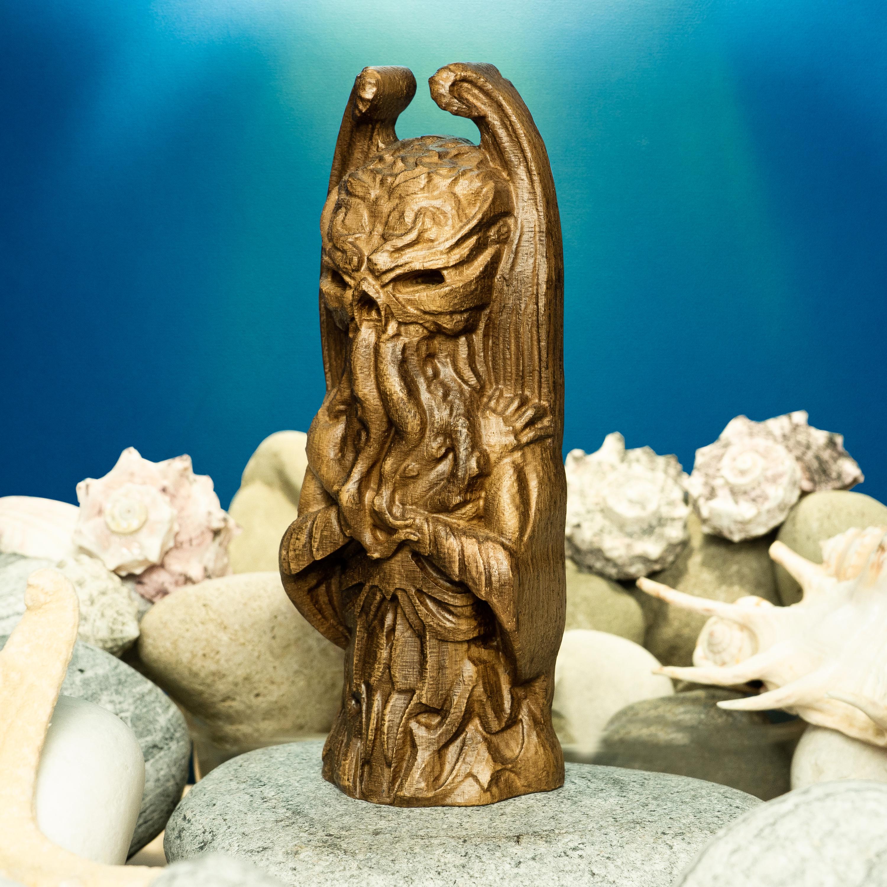 Cthulhu Statue, Wooden Lovecraft Figurine, Cosmic Horror Idol for