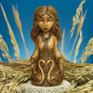 Lada Slavic Goddess Statue, Wooden Figurine of Love and Harmony, Hand Carved Pagan Idol, Slavic Mythology Sculpture, Spiritual Altar Decor