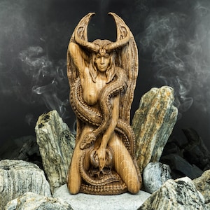 Lilith Dark Goddess Statue, Hand Carved Oak Wooden Figurine, Occult Idol, Gothic Witchcraft Sculpture
