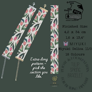 Op de afbeelding: Drie kralenarmbanden met een bloemmotief van roze, groene en witte tulpen. De armbanden worden getoond met zilveren en gouden sluitingen. De afbeelding bevat ook tekst: "Extra-lang patroon - kies de sectie die je leuk vindt."