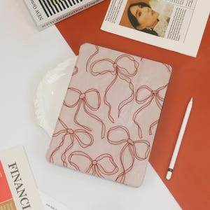 Floating Bows Pink iPad Case,Custom iPad Case,iPad 10/9/8/7th Gift,iPad Pro 2024/2021,iPad Air 11/13&quot; 2025/2024,iPad Mini Cover For 7.9/8.3&quot;