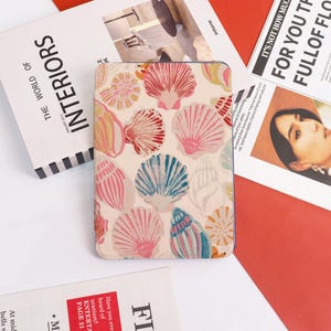 Etui Kindle coloré coquillage conque, Kindle PaperWhite 12/11/10ème, Kindle 6"/6,8"/7", étui personnalisé cadeau, Kindle Colorsoft