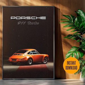 Könnte beinhalten: Ein Vintage-Poster mit einem klassischen orangefarbenen Porsche 911 Turbo vor einem dunklen Hintergrund. Das Poster hat einen Retro-Look mit verblassten Farben und der Text "PORSCHE 911 turbo" ist in Weiß gedruckt.
