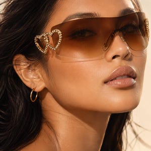 Y2K Brown Gradient Heart Shield Sunglasses, Rimless Gold Wrap Shades