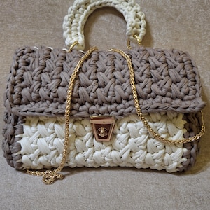 Handgefertigte Tasche /Handtasche /Häkeltasche /Woven Tasche /Handgestrickte Tasche /Frauentasche /Designer Tasche /Geschenk