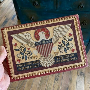 Americana | Primitive | Cross Stitch Chart | Needlework | DIY | Crafts | Lincoln's Eagle | XS255