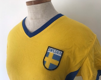 1970s Sweden retro reproduction soccer football sports T-shirt