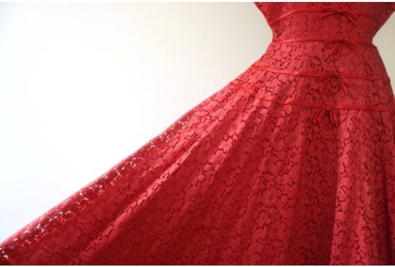 1950s Crimson Red Lace A-Line Party Swing Dress X… - image 1