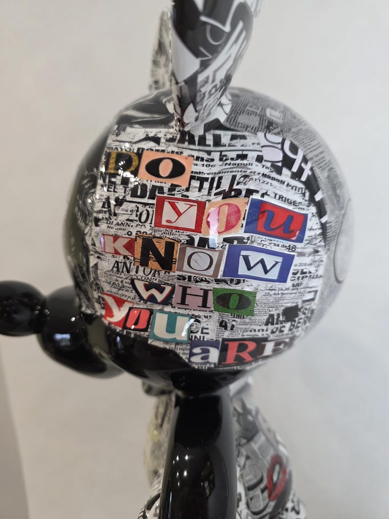 ArtBrut By Ann - Escultura pop art do Mickey Mouse em preto e branco, edição limitada, estatueta de luxo do Mickey, esculturas exclusivas feitas à mão, loja de presentes. imagem 8