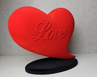 Geschenk zum 5. Jahrestag, Muttertagsgeschenk. moderne Herzstatue, Liebesstatue, moderne Kunst aus Kunstharz, Herz, einzigartige Skulptur, liebevolles Geschenk.