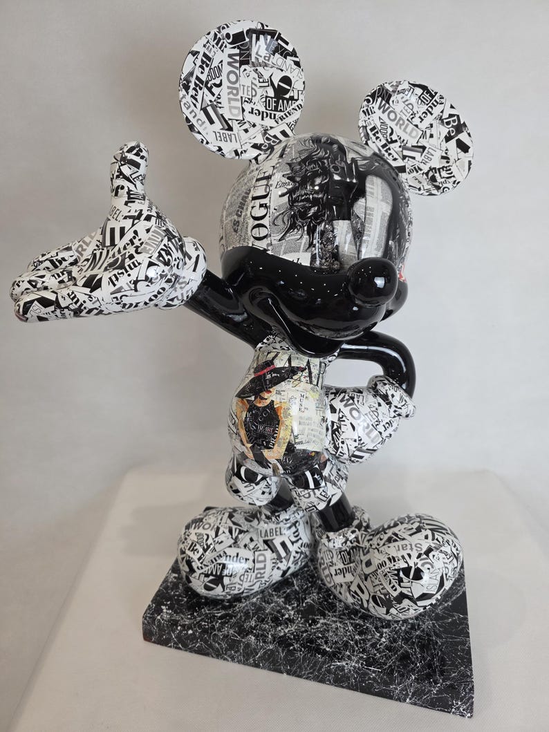 ArtBrut By Ann - Escultura pop art do Mickey Mouse em preto e branco, edição limitada, estatueta de luxo do Mickey, esculturas exclusivas feitas à mão, loja de presentes. imagem 16