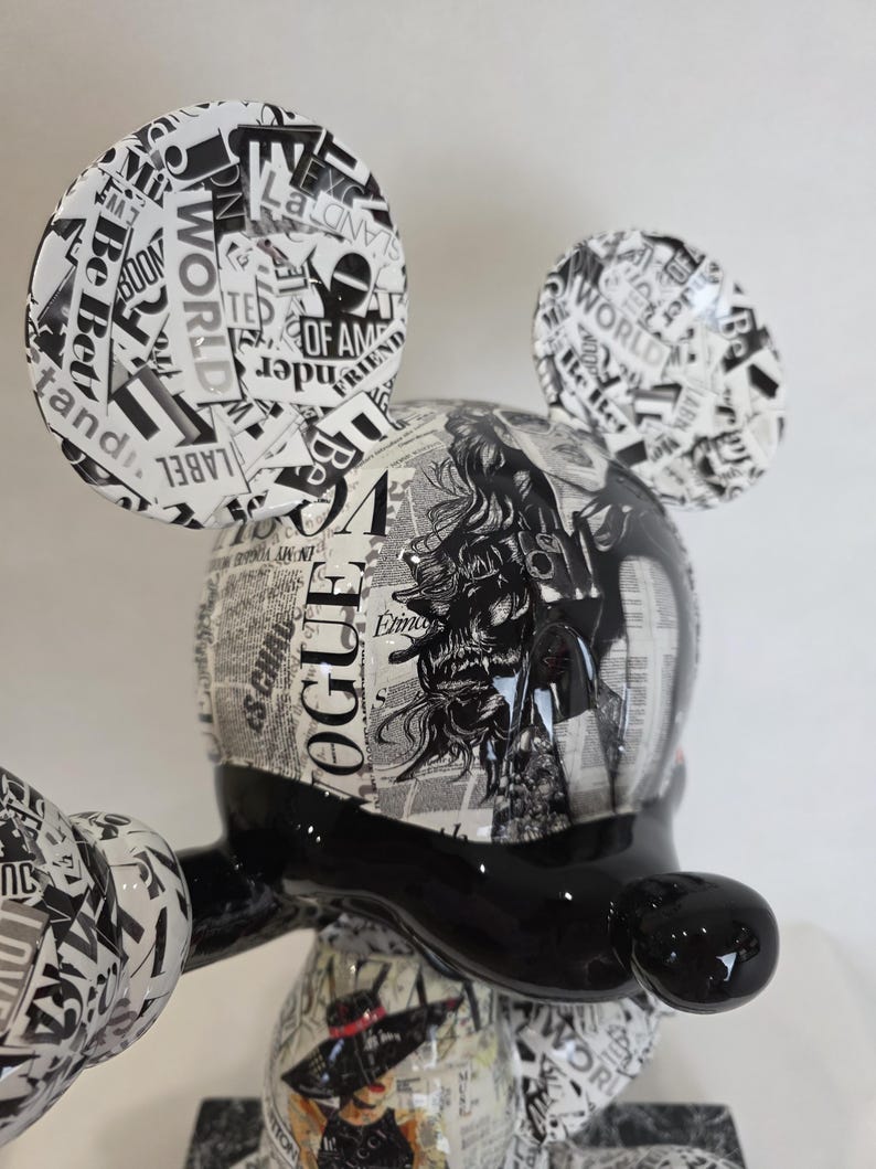 ArtBrut By Ann - Escultura pop art do Mickey Mouse em preto e branco, edição limitada, estatueta de luxo do Mickey, esculturas exclusivas feitas à mão, loja de presentes. imagem 14