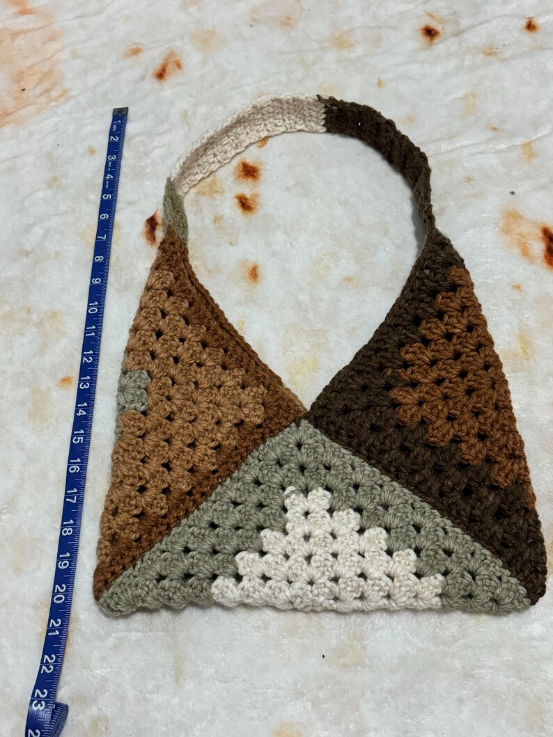TOTE BAG 33 IN BROWN MIX CREAM TRIANGLE PATTERN EMBROIDERED FABRIC