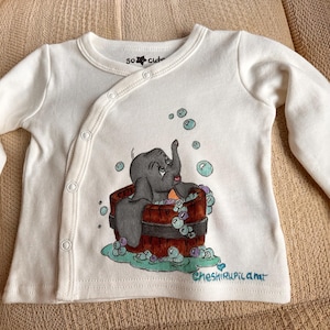 Personalized baby t-shirt / bodysuit