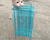 Vintage Aqua Metal Mesh Wire Magazine Stand, Mid Century Telephone Stand, Plant Stand, Retro Mod Decor, Display Shelf, Boho Style