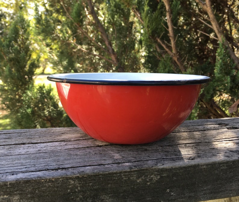 Primitive Enamelware Bowl Red Enamelware Bowl French Country Vintage Red Enamel Bowl Farmhouse Style Vintage Christmas Bowl