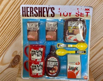 Hershey's Chocolate Drink Toy Set on Card Vintage 1990 Pretend Food Play Set