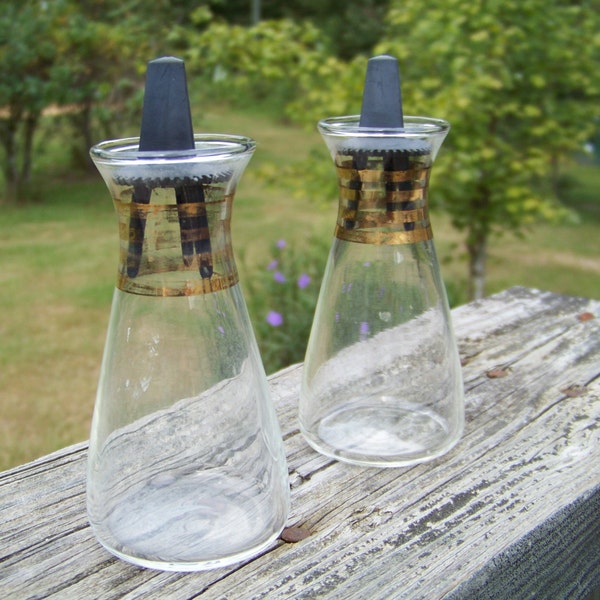 Vintage Pair Glass Pyrex Salt and Pepper Shakers...Retro Kitchenware...Sixties...Collectible...Mad Men