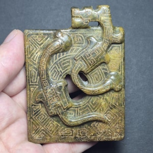 Antique Shang Dynasty Jade Pendant, Ancient Nephrite Carving with Two Dragons, Collectible Archaic Jade Amulet