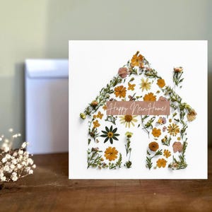 Carte de déménagement « Happy New Home » fleurs pressées – Carte de voeux botanique imprimée avec enveloppe
