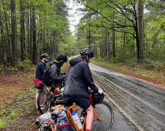Ręcznie robiona mini torba rowerowa do bikepackingu – wyprodukowana w USA torba rowerowa na wielodniowe eskapady lub codzienne dojazdy do pracy