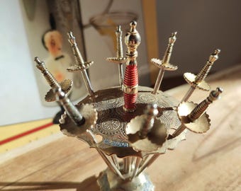 Aperitive pic, conquistador vintage style
