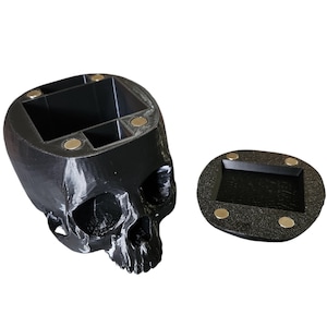 Caja de mazo de calavera para 100 cartas en fundas, tapa magnética duradera, perfecta para juegos de cartas: ¡un gran regalo para coleccionistas y jugadores!